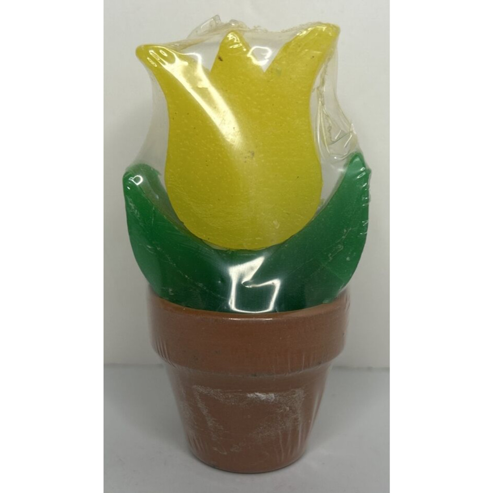 Vintage Springtime Yellow Tulip Candle New in Packaging 4" SKU H420‎